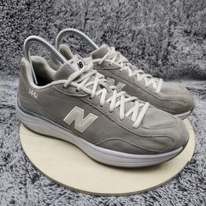 New Balance 1442 Women’s Size 8